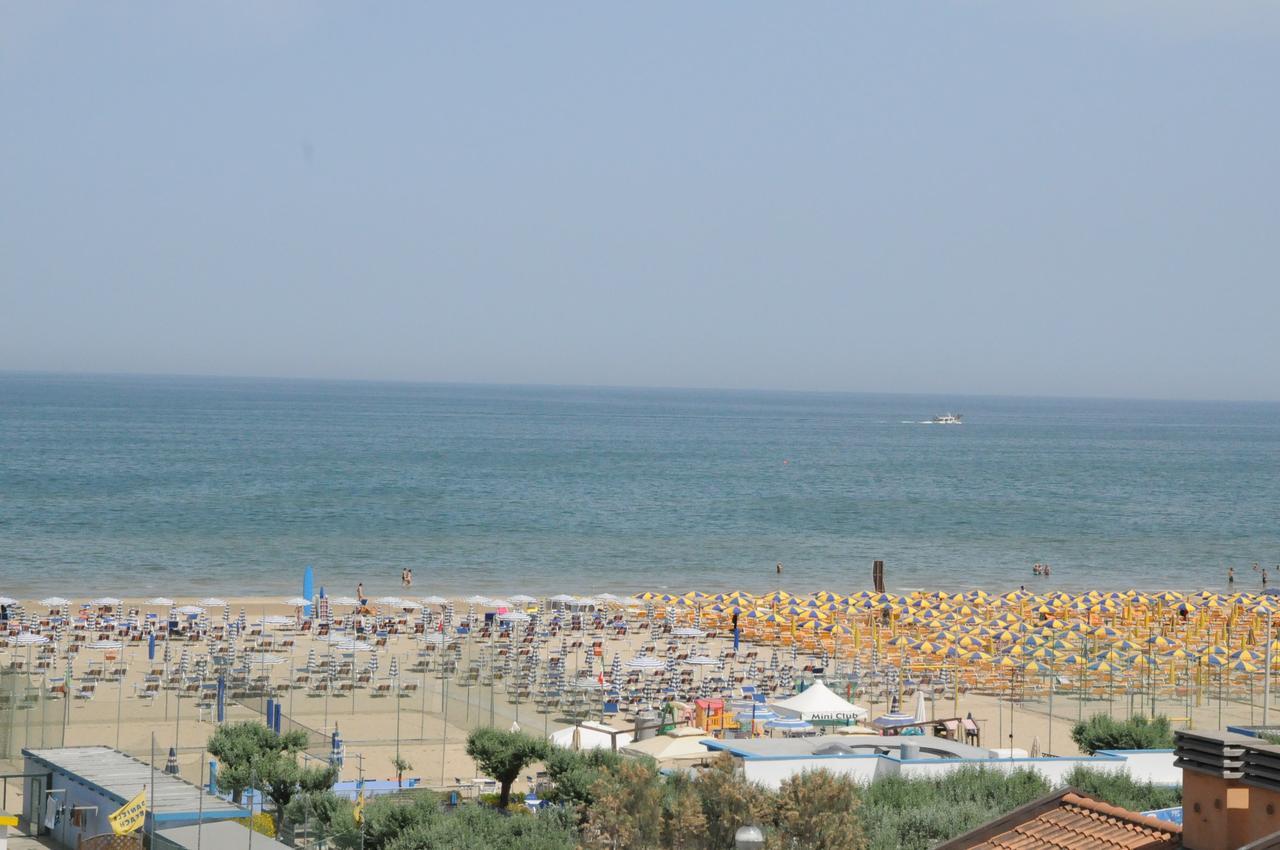 Hotel La Falena تّشيرفييا المظهر الخارجي الصورة