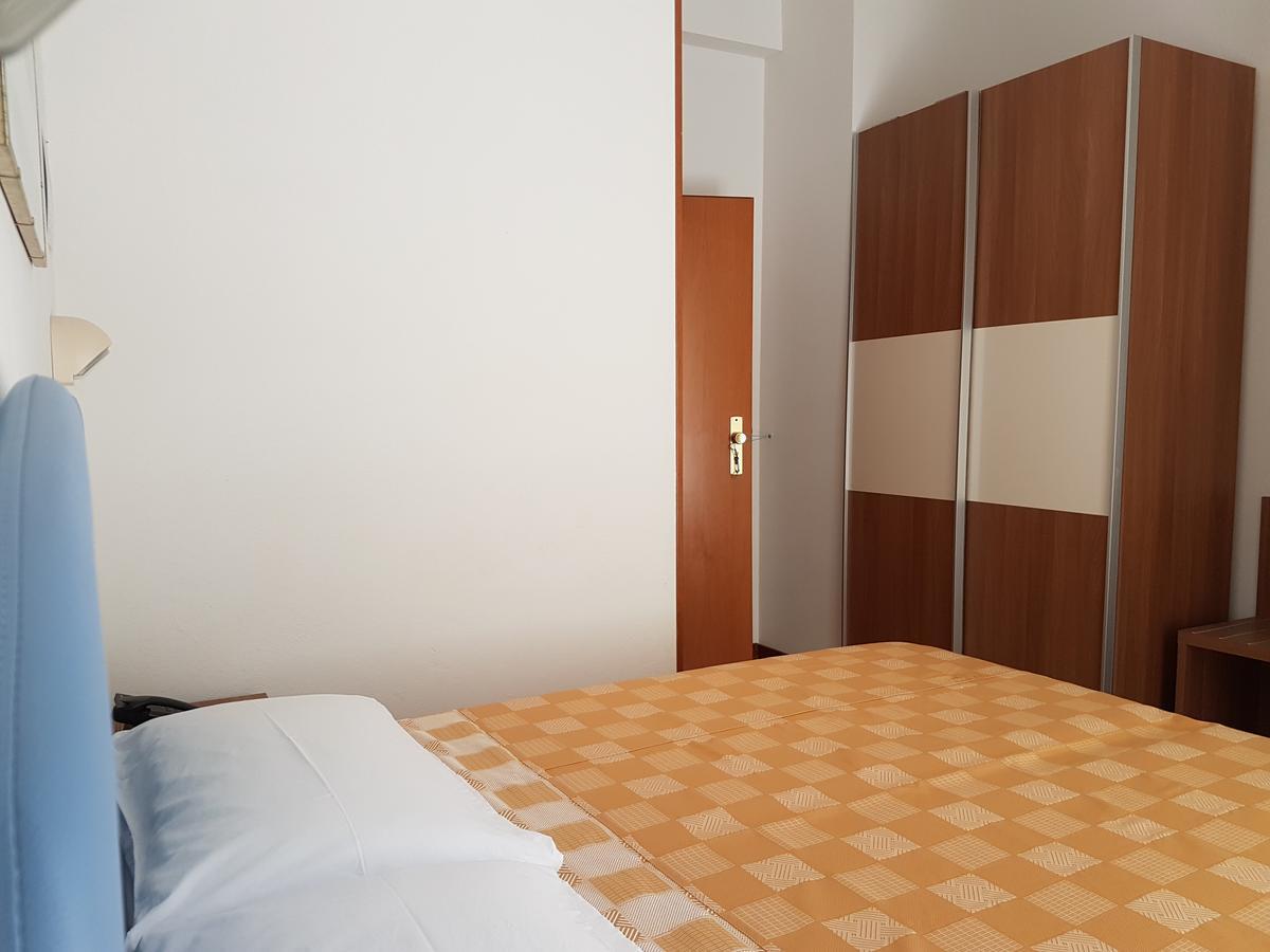 Hotel La Falena تّشيرفييا المظهر الخارجي الصورة